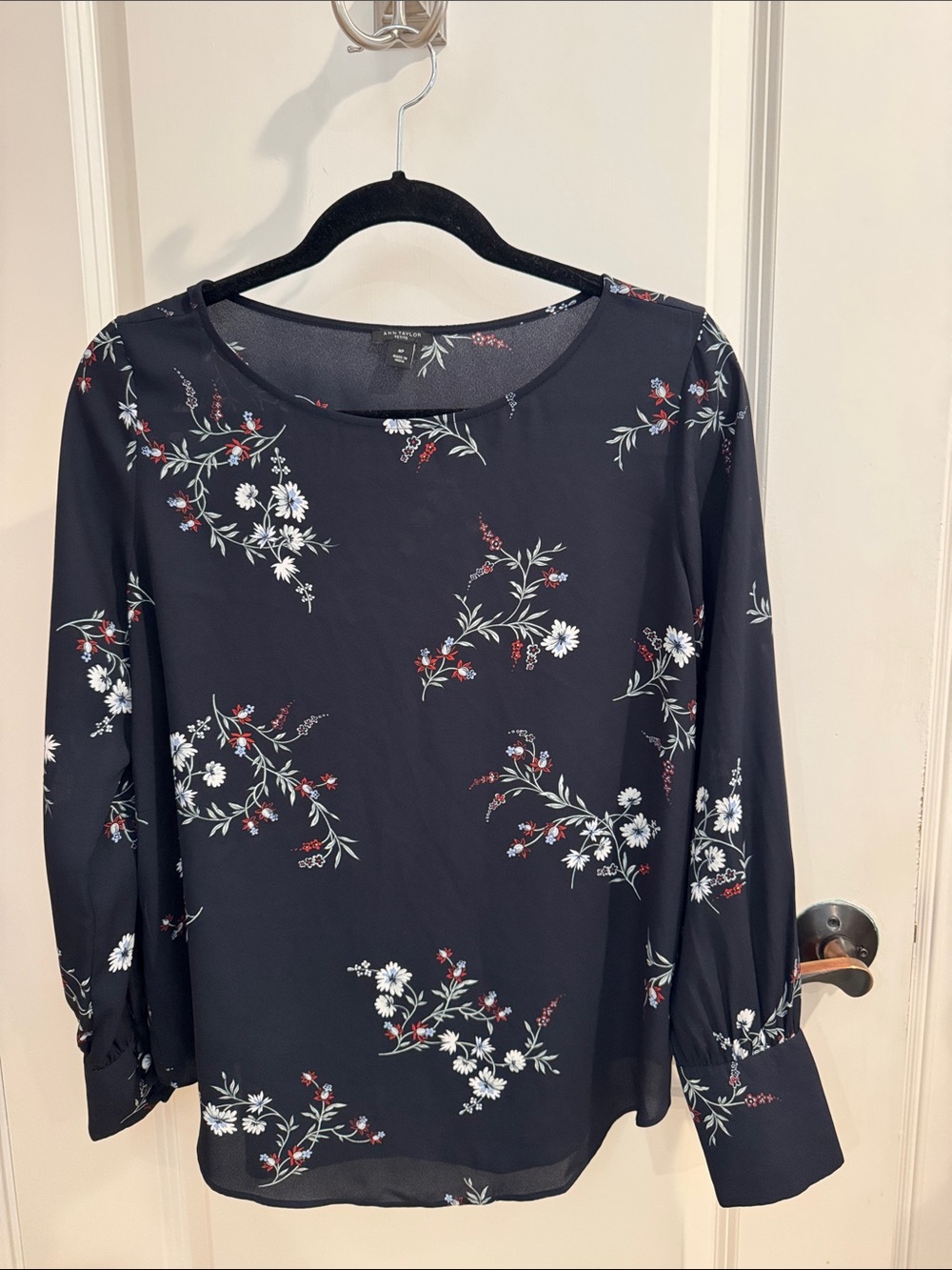 Ann Taylor
Blouse